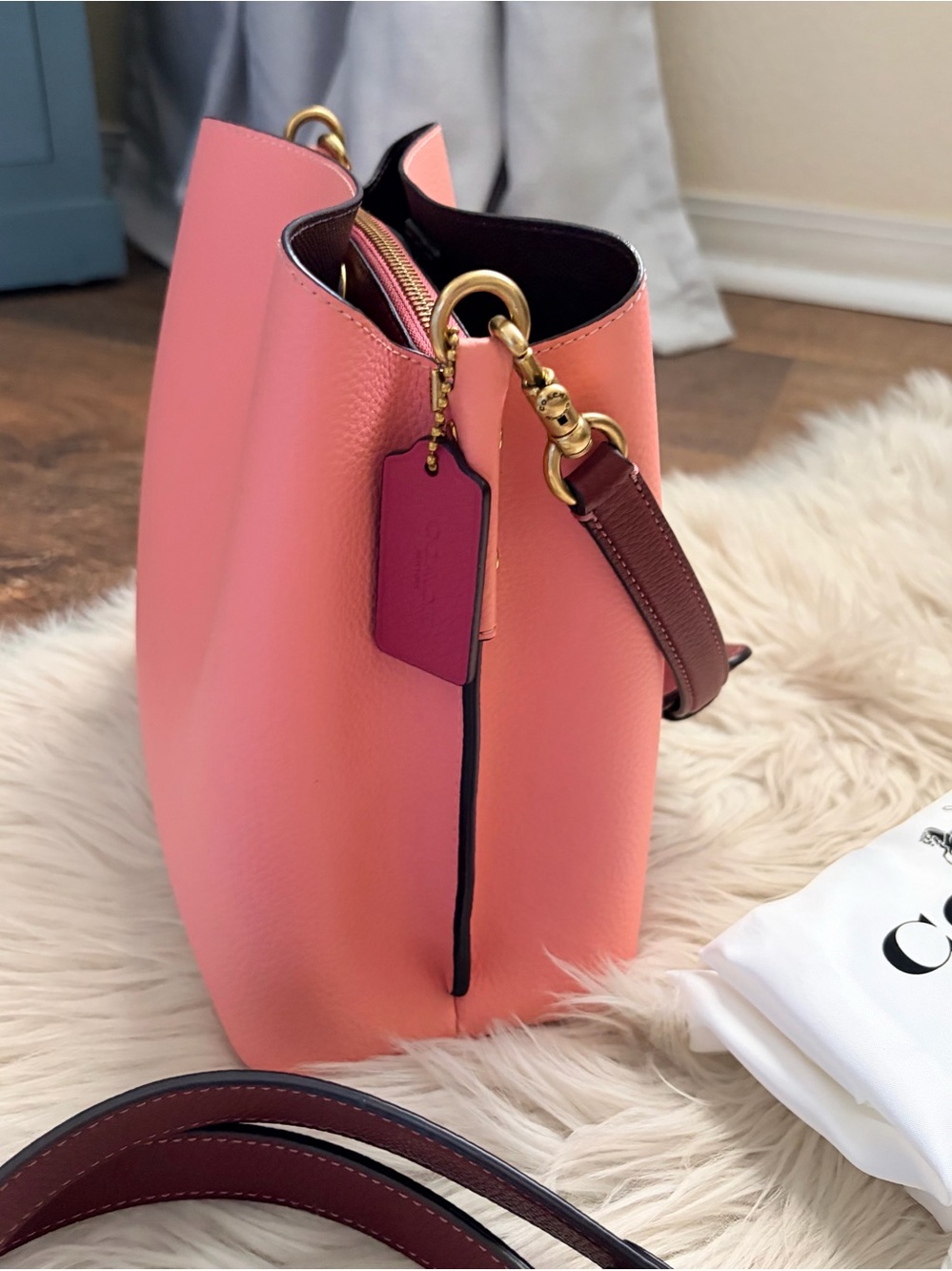Coach Willow Bucket Bag Candy Pink Multi Brass Hardware Like New - Picture 11 of 17